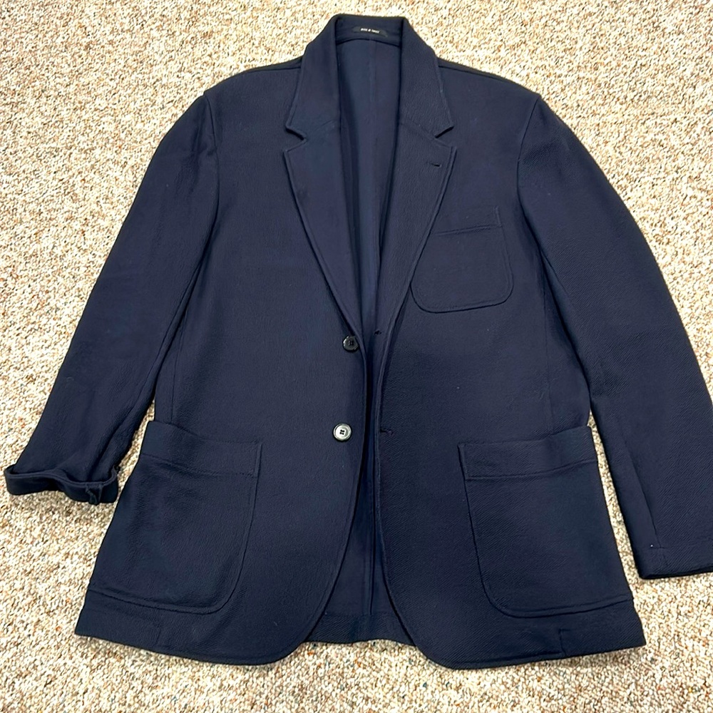 Club Monaco Men’s Textural Pique blazer size small. Navy.